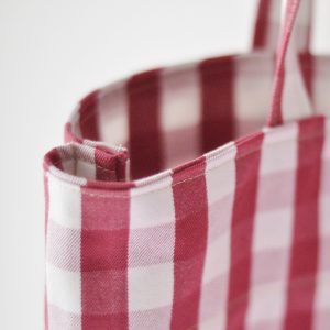 Francuski šav na dekor materijalu